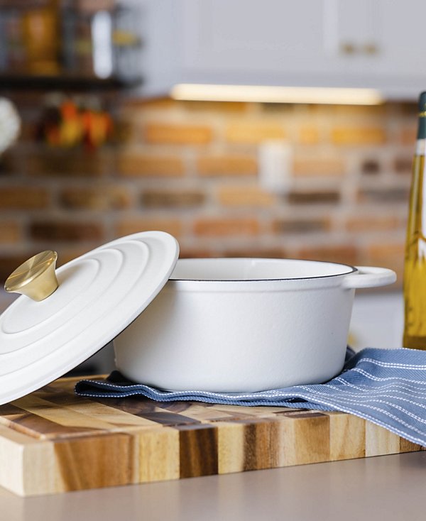 Enamel Cast Iron 3 Quart Dutch Oven with Lid